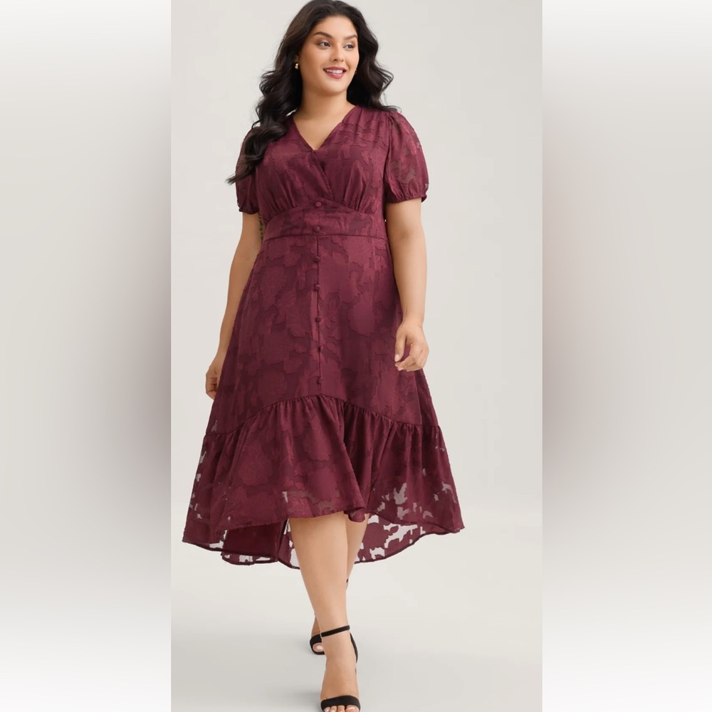 Bloomchic Burgundy Textured Lantern sleeve Dress